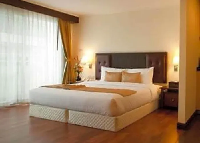 S.m. Grande ホテル 3*
